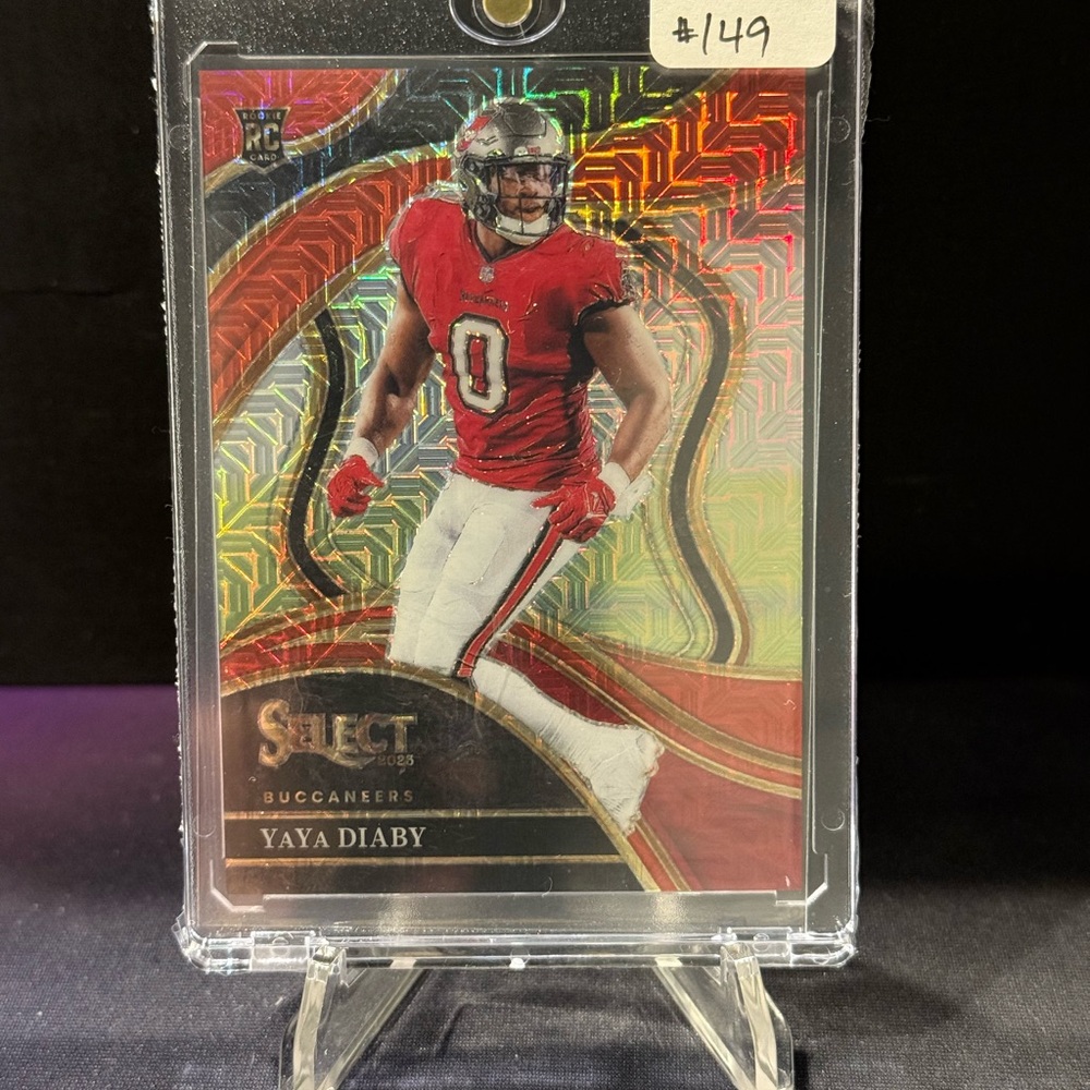 2023 Panini Select Club Level Red Prizm #204 Yaya Diaby